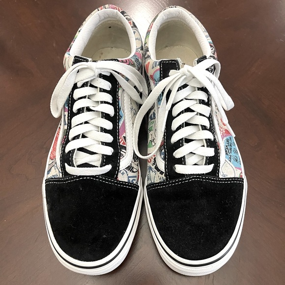 VANS Women’s Size 9 1/2 Black and White Graphic Sneakers - Picture 2 of 8